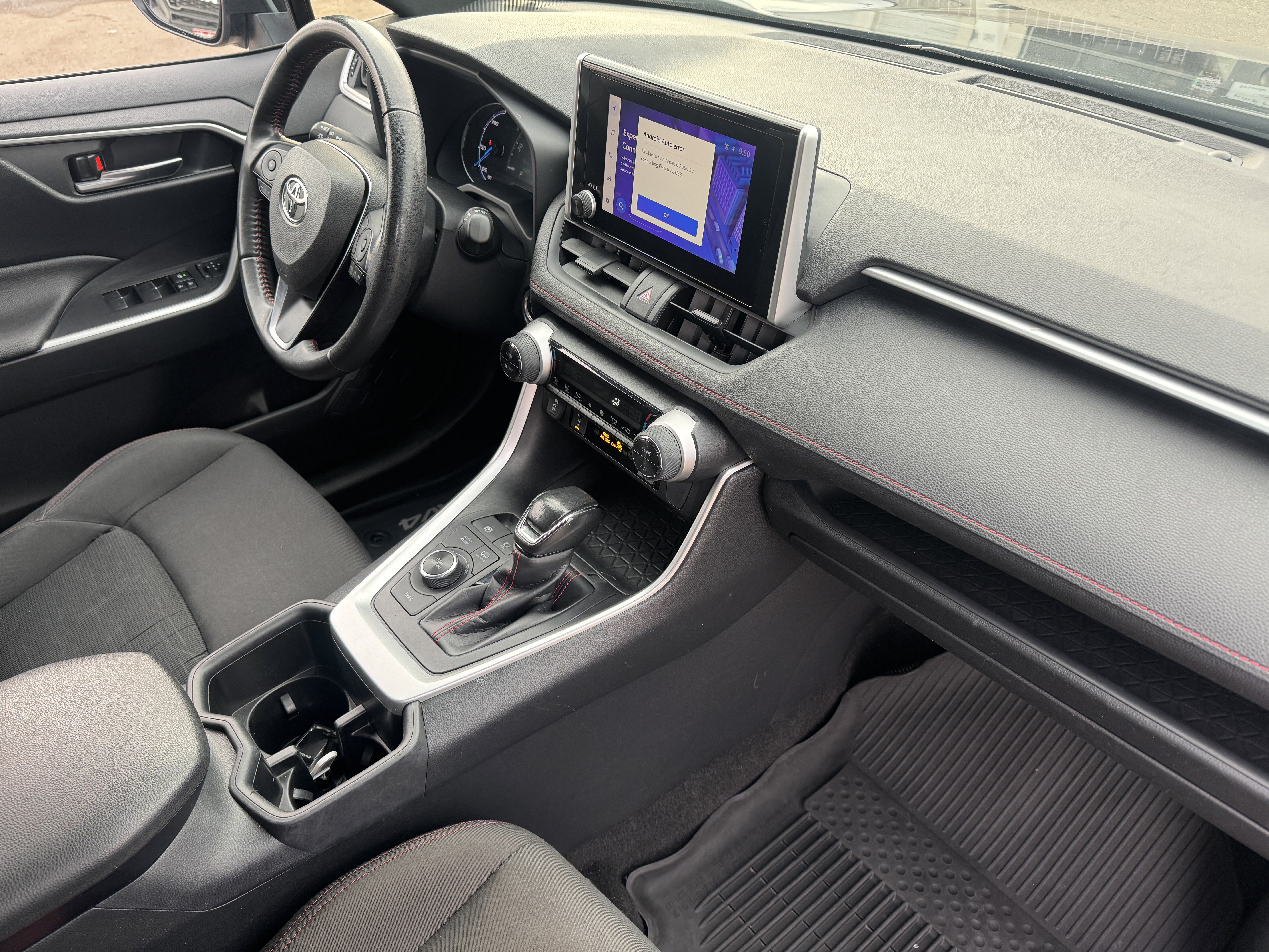 Certified 2024 Toyota RAV4 SE image 19