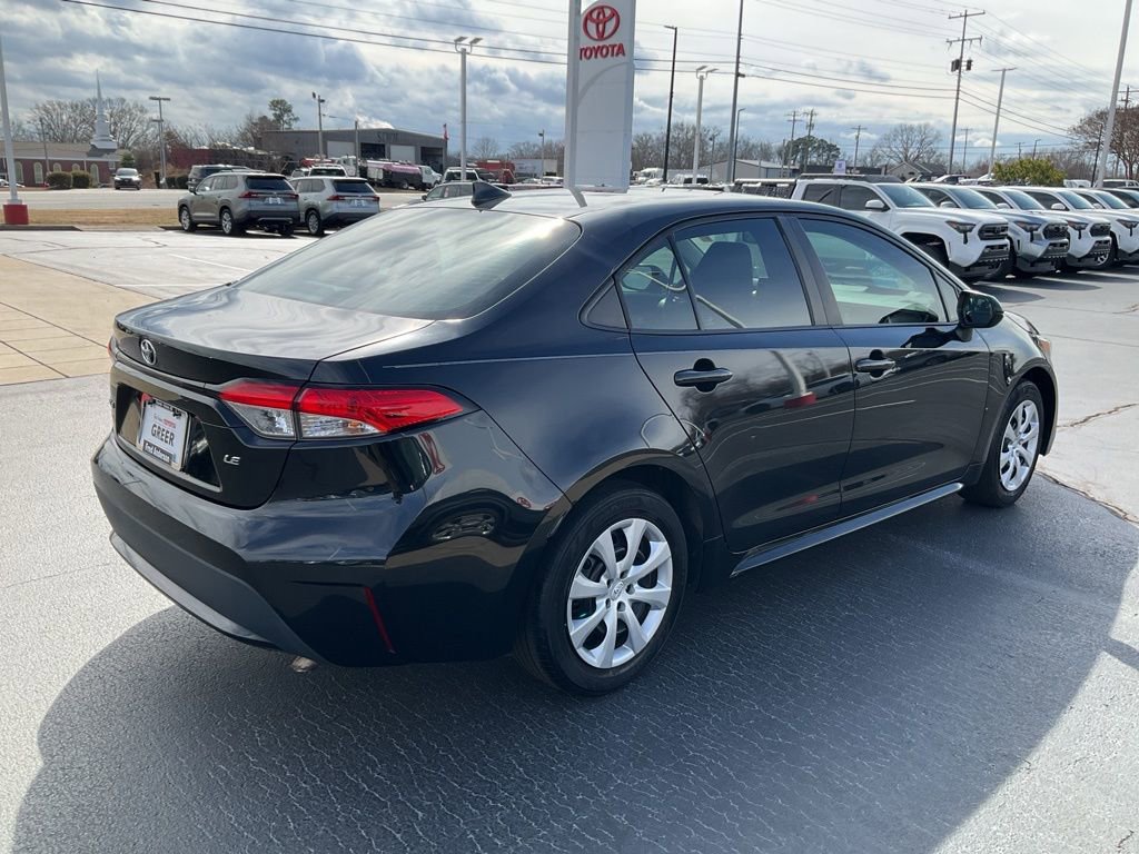 Used 2020 Toyota Corolla LE image 16