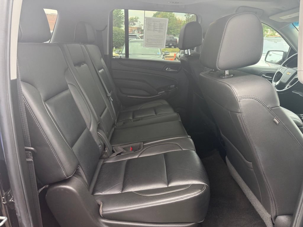 Used 2018 Chevrolet Suburban LT AWD/4WD image 31
