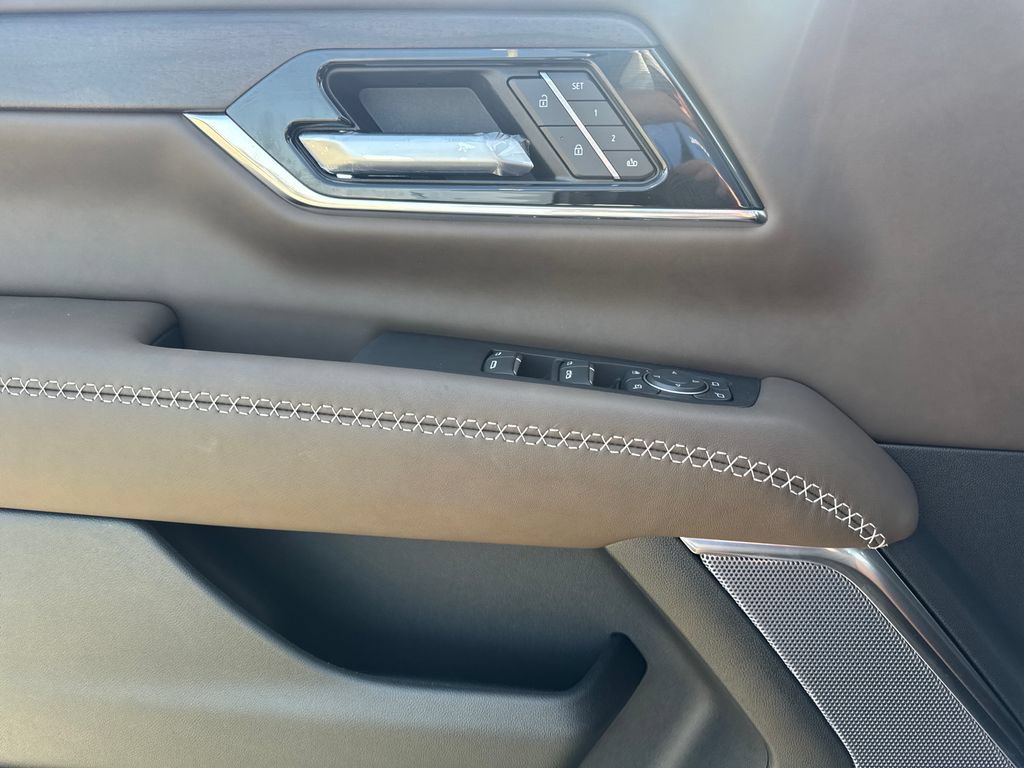 New 2026 GMC Yukon Denali Ultimate AWD/4WD image 20