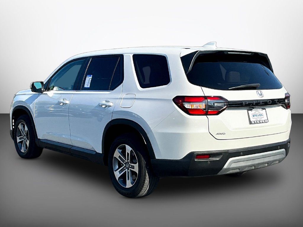 Certified 2024 Honda Pilot EX-L image 4