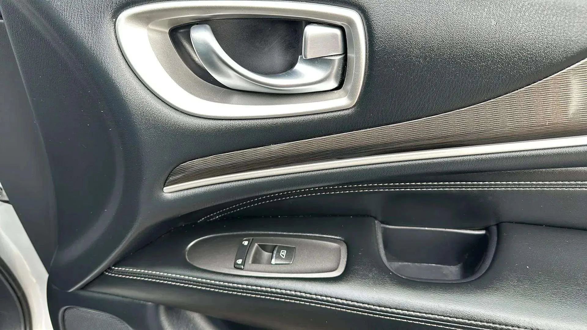 Used 2019 INFINITI QX60 Pure image 26