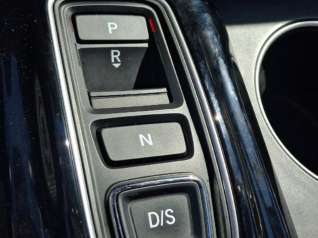 Used 2025 Honda Pilot Elite image 17