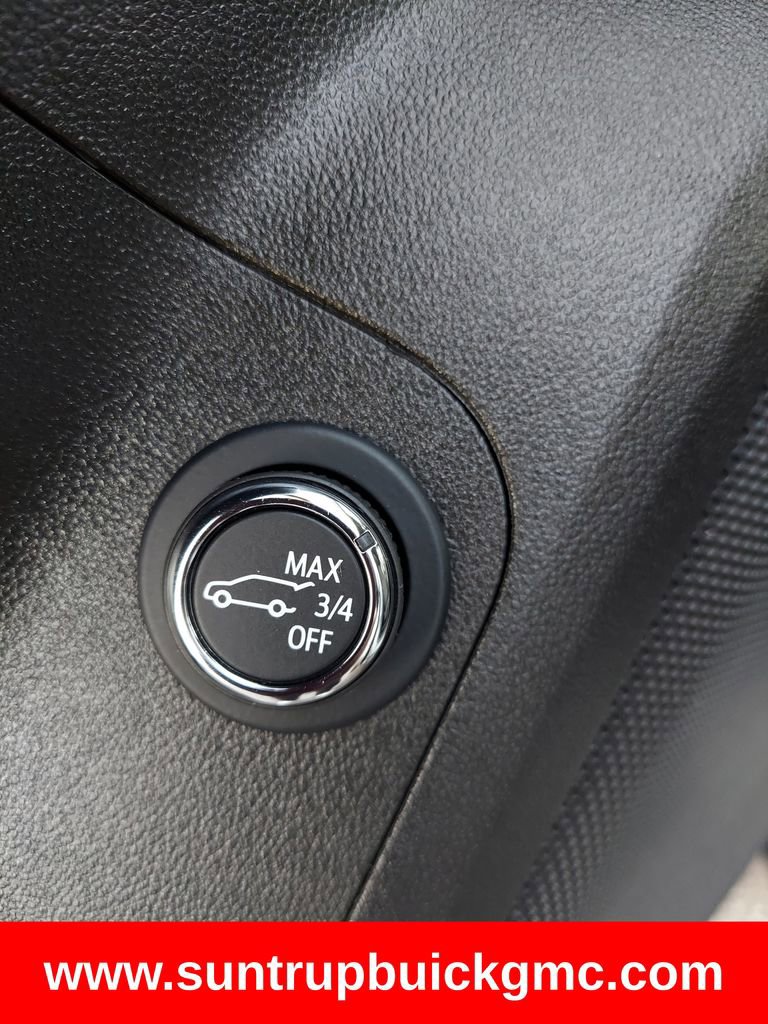 Used 2023 GMC Acadia SLE w/ Driver Convenience Package image 28