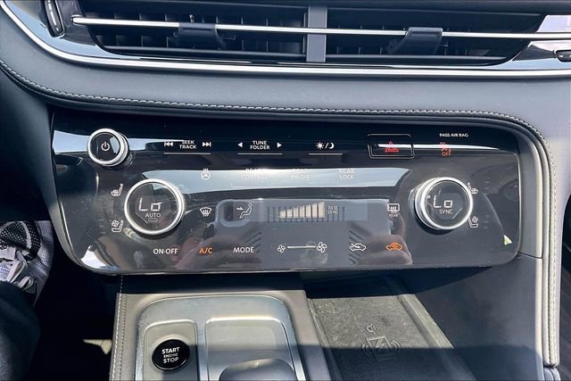 Certified 2026 INFINITI QX60 Luxe w/ Cargo Package FWD image 32