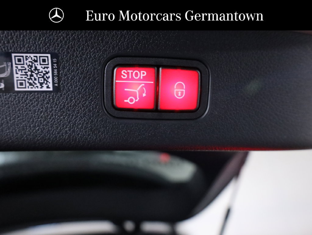 Used 2026 Mercedes-Benz GLC 300 4MATIC image 59