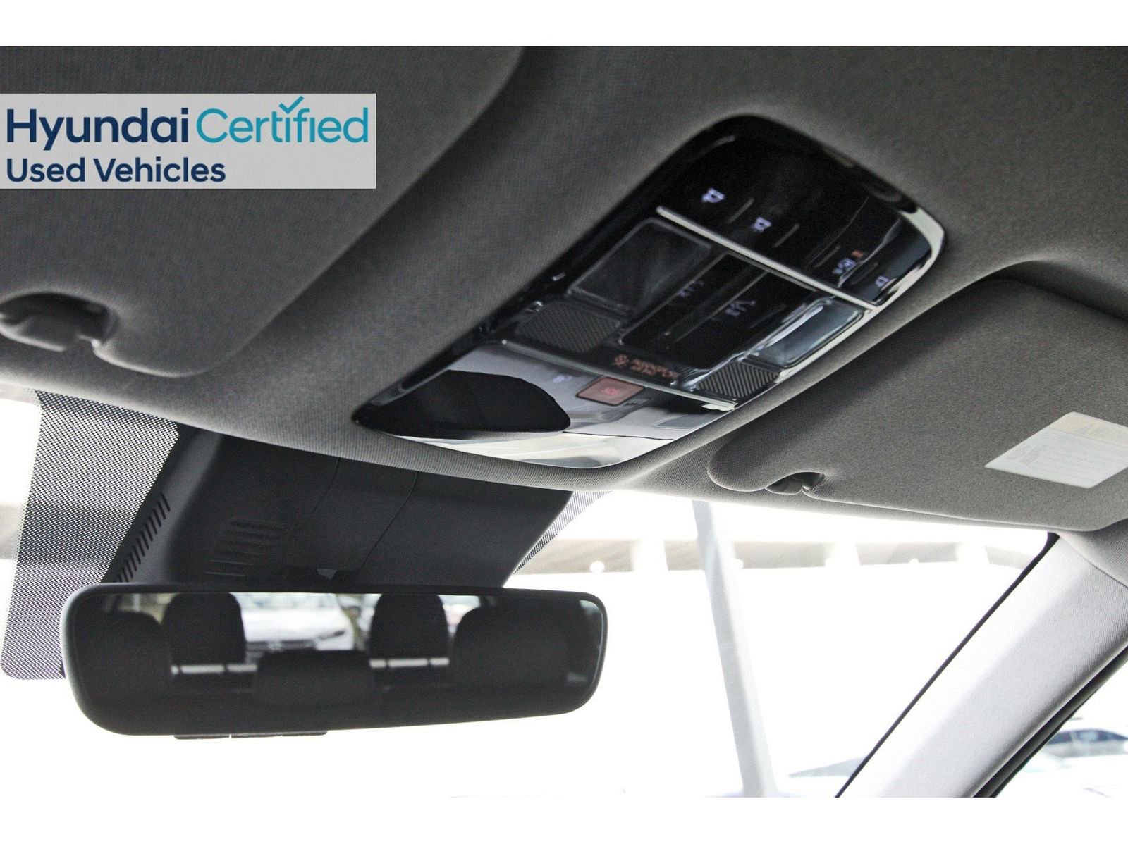 Used 2025 Hyundai Santa Fe Limited image 27