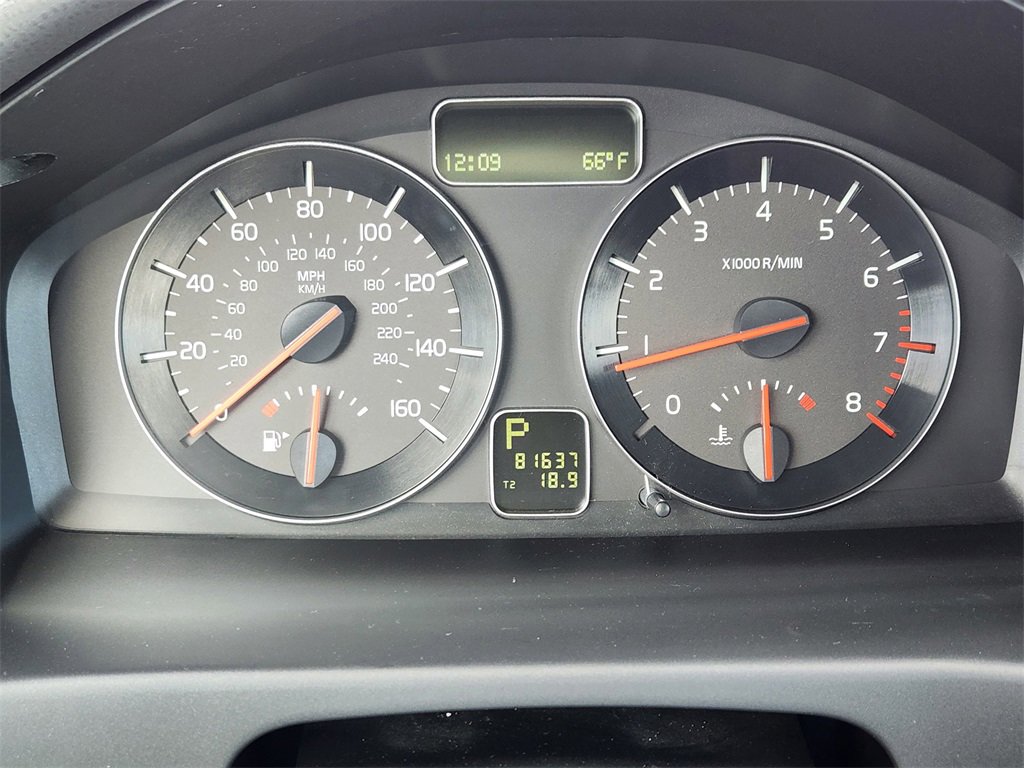 Used 2010 Volvo C30 T5 image 6