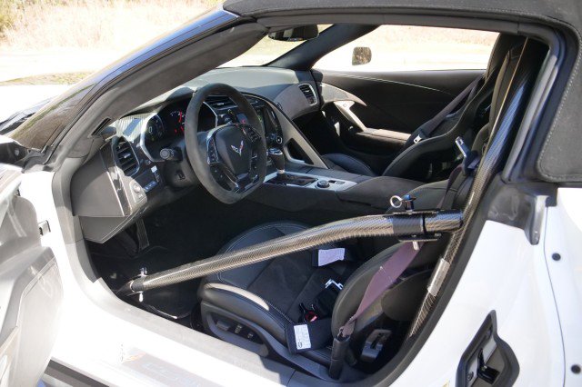 Used 2016 Chevrolet Corvette Z06 w/ 3LZ Preferred Equipment Group image 32