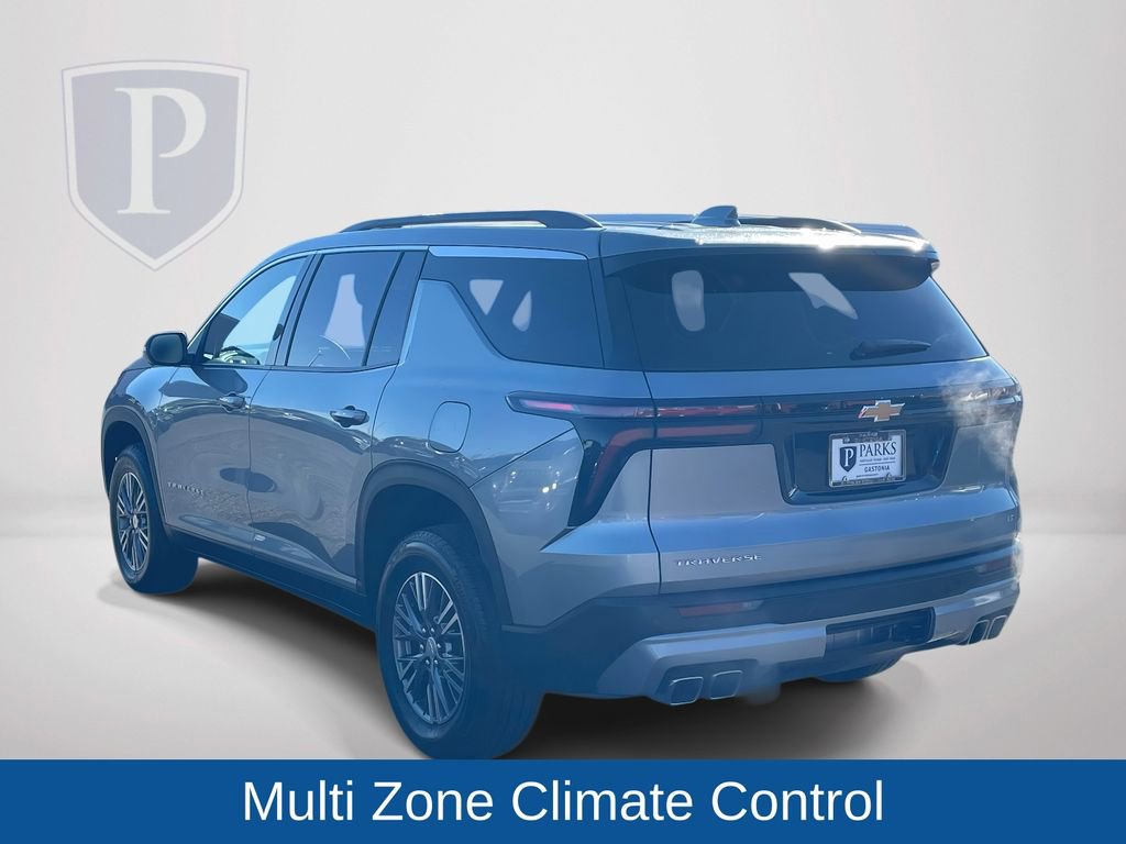 Used 2024 Chevrolet Traverse LT image 6