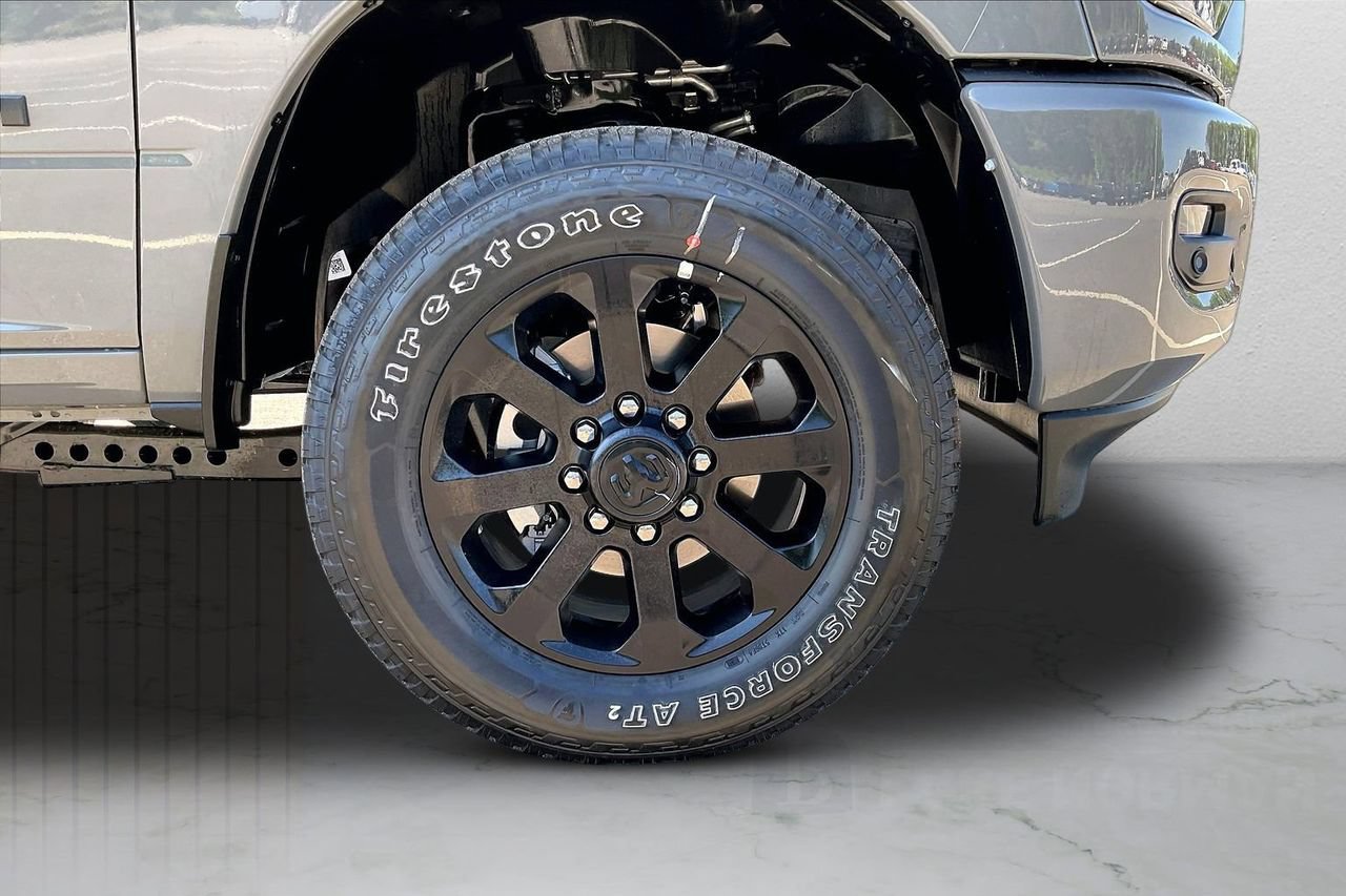 New 2026 RAM 2500 Big Horn AWD/4WD image 33