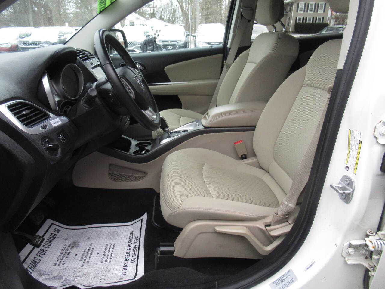 Used 2016 Dodge Journey SE w/ Safe & Sound Group image 16