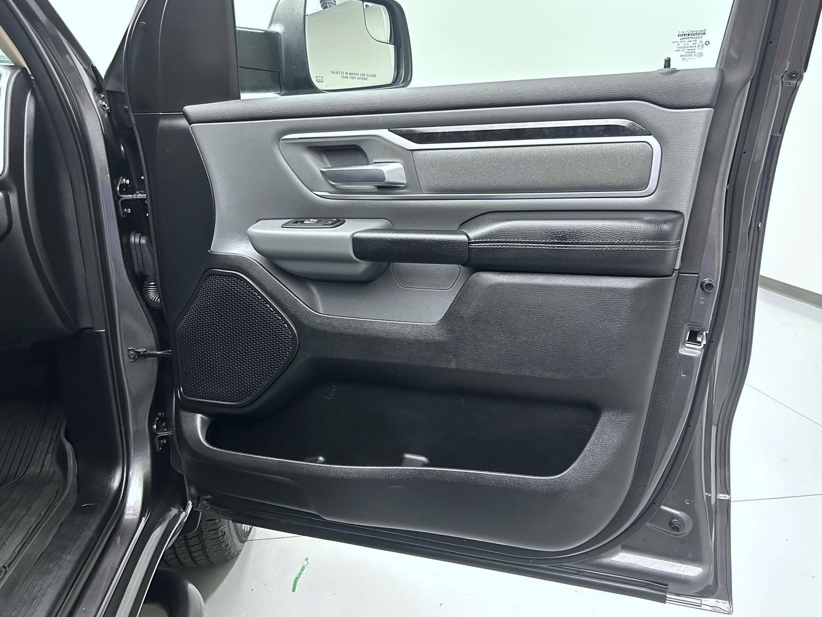 Used 2020 RAM 1500 Big Horn AWD/4WD image 16