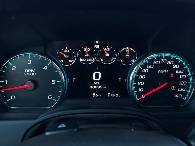 Used 2017 Chevrolet Suburban Premier image 33