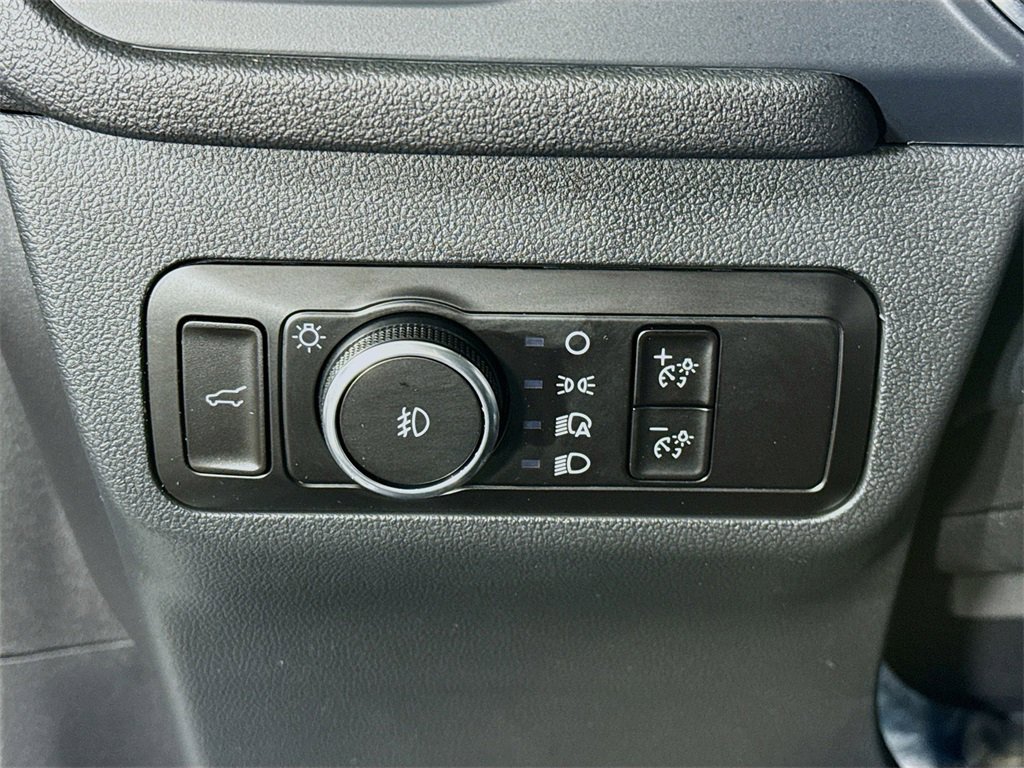 Used 2022 Ford Escape Titanium w/ Class II Trailer Tow Package image 20