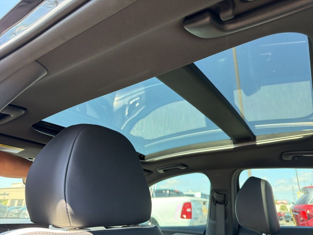 Used 2025 Kia K5 GT-Line w/ GT-Line Premium Package image 18