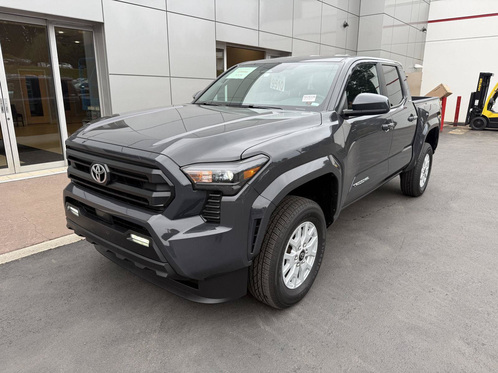Certified 2026 Toyota Tacoma SR5