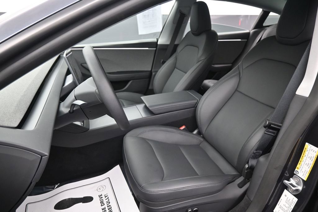 Used 2026 Tesla Model 3 Long Range RWD image 22