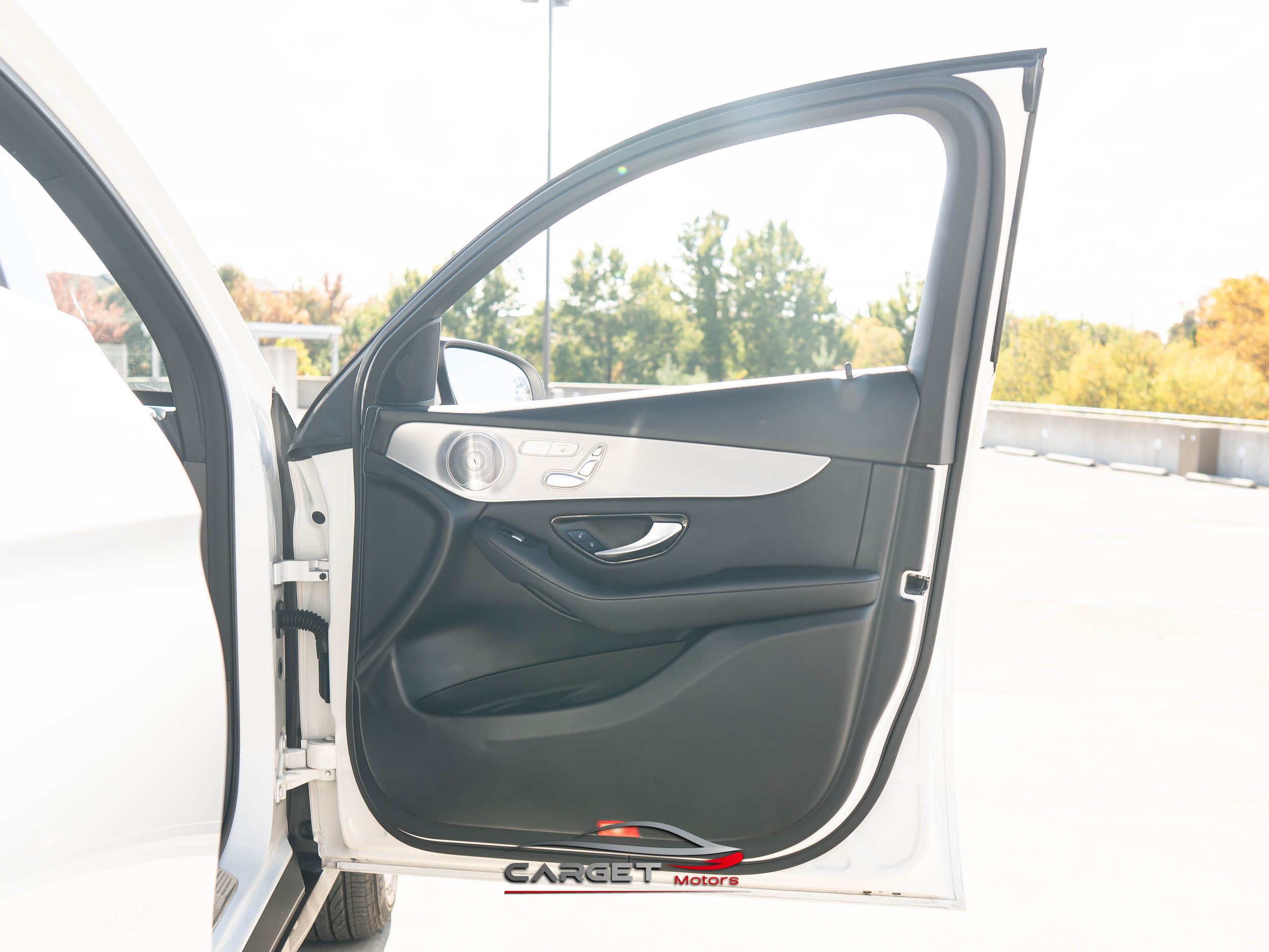 Used 2019 Mercedes-Benz GLC 300 4MATIC Coupe image 40
