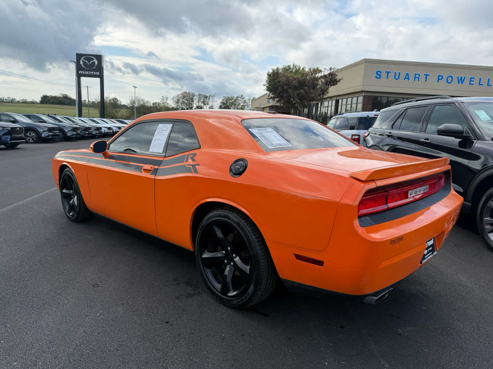 Used 2014 Dodge Challenger R/T w/ Blacktop Package RWD image 21