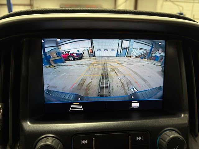 Used 2022 Chevrolet Colorado LT w/ LT Convenience Package image 24