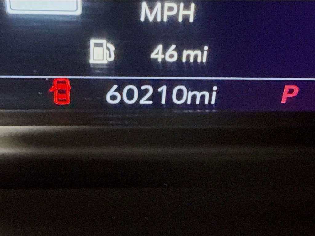 Used 2021 Chevrolet Tahoe High Country w/ Premium Package AWD/4WD image 4