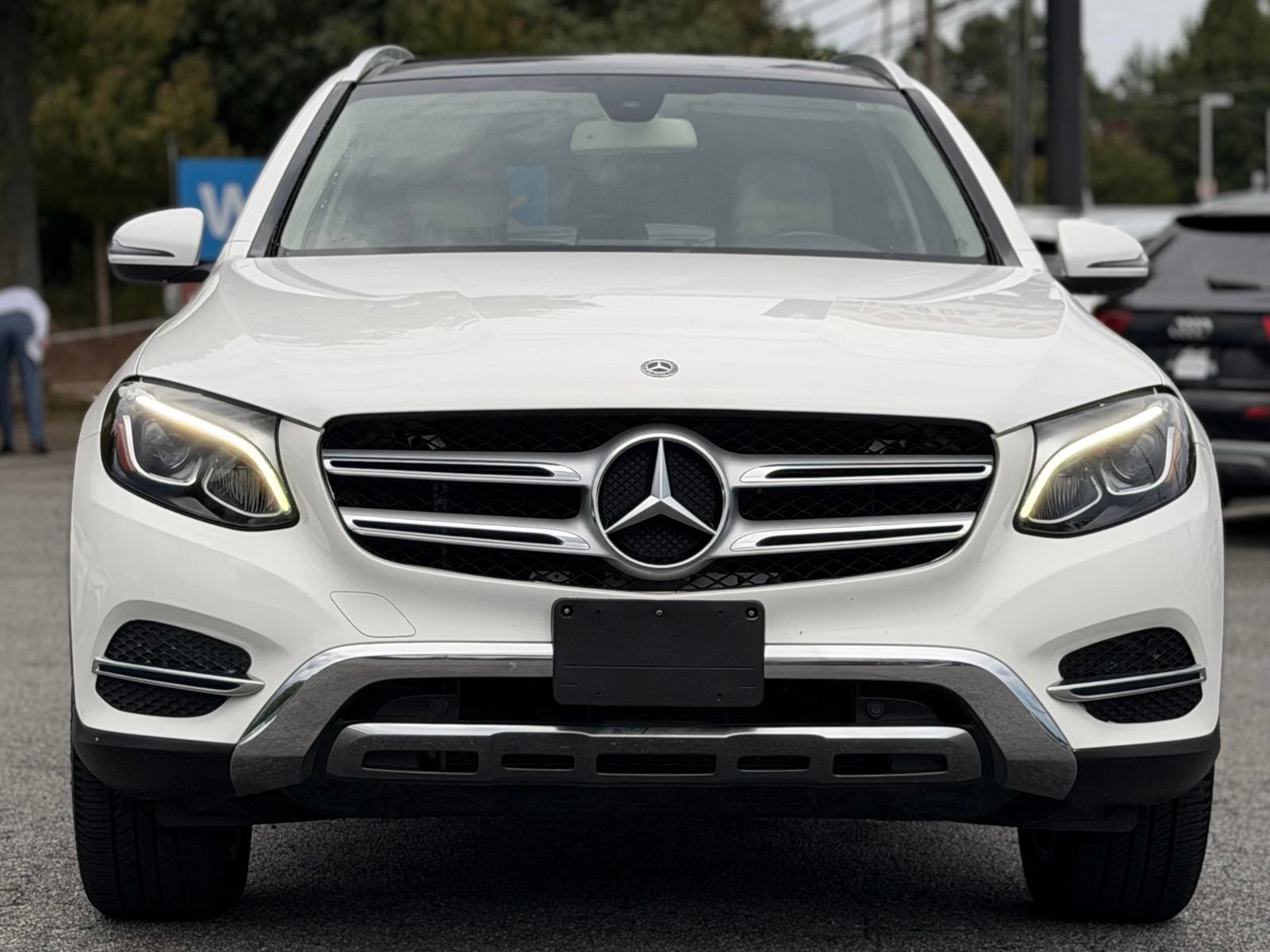Used 2019 Mercedes-Benz GLC 300 image 8