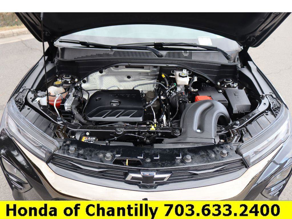 Used 2022 Chevrolet TrailBlazer RS w/ Technology Package image 31