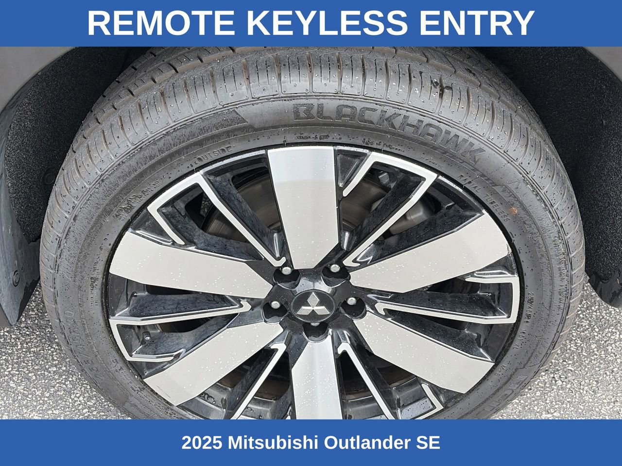 Used 2025 Mitsubishi Outlander SE FWD image 9