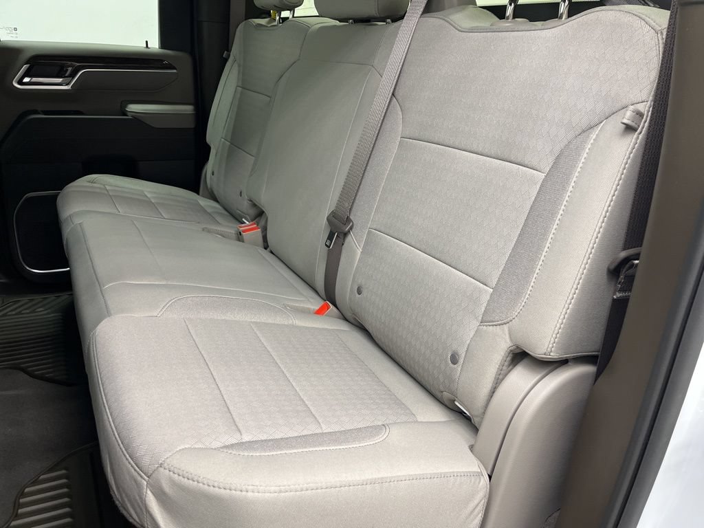 New 2026 GMC Sierra 2500 SLE AWD/4WD image 5