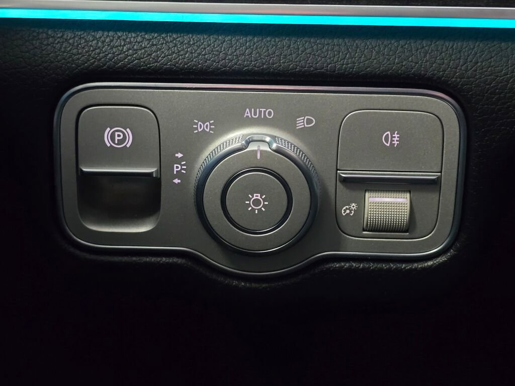 Used 2020 Mercedes-Benz GLS 450 4MATIC image 37