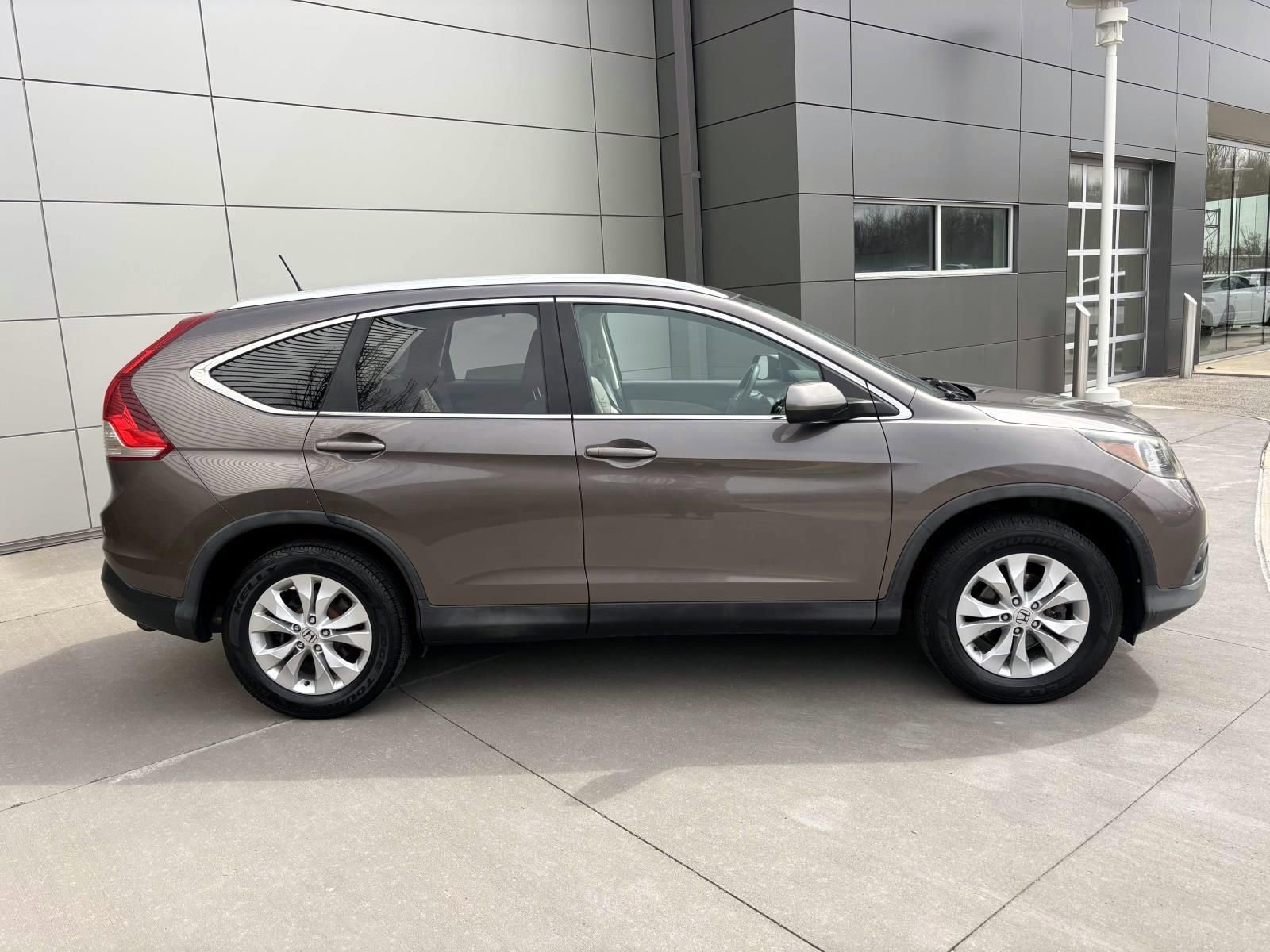 Used 2014 Honda CR-V EX-L image 4