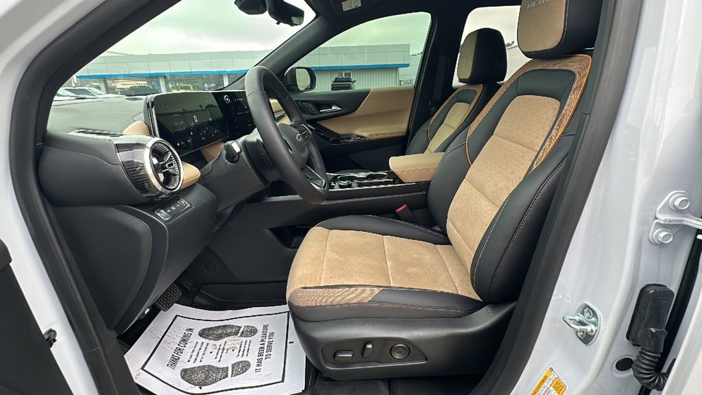 Used 2026 Chevrolet Equinox ACTIV w/ Safety and Technology Package image 10