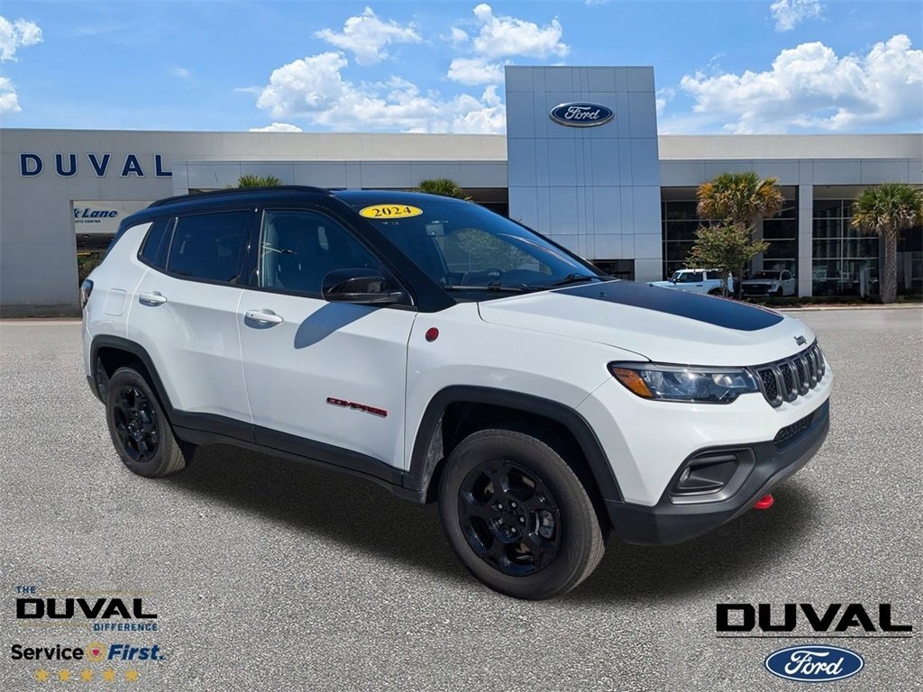 Used 2024 Jeep Compass Trailhawk video 1
