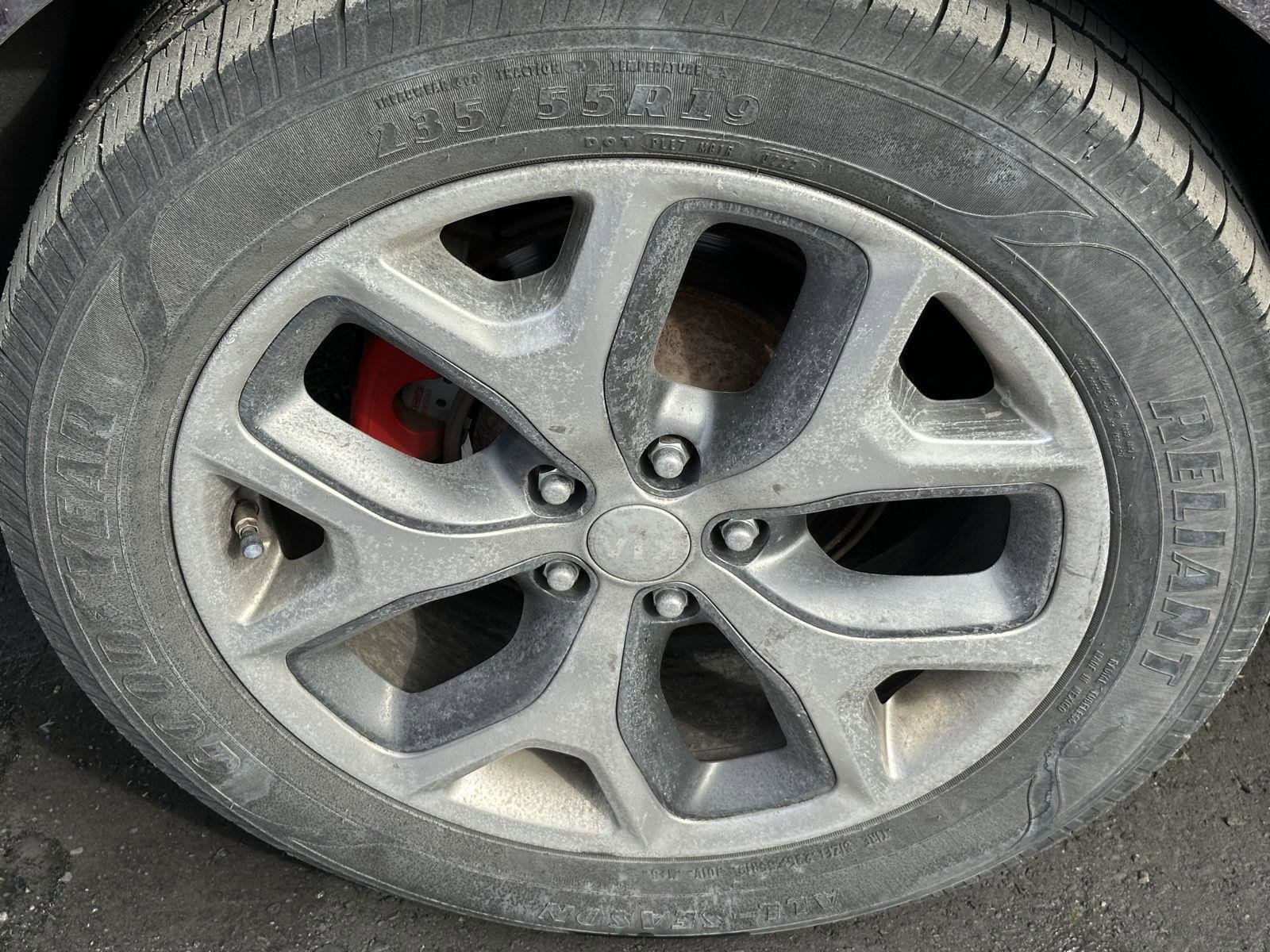 Used 2016 Kia Sorento SX image 9