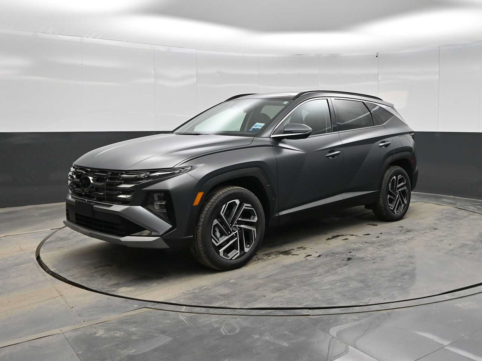 New 2026 Hyundai Tucson Limited AWD/4WD image 4