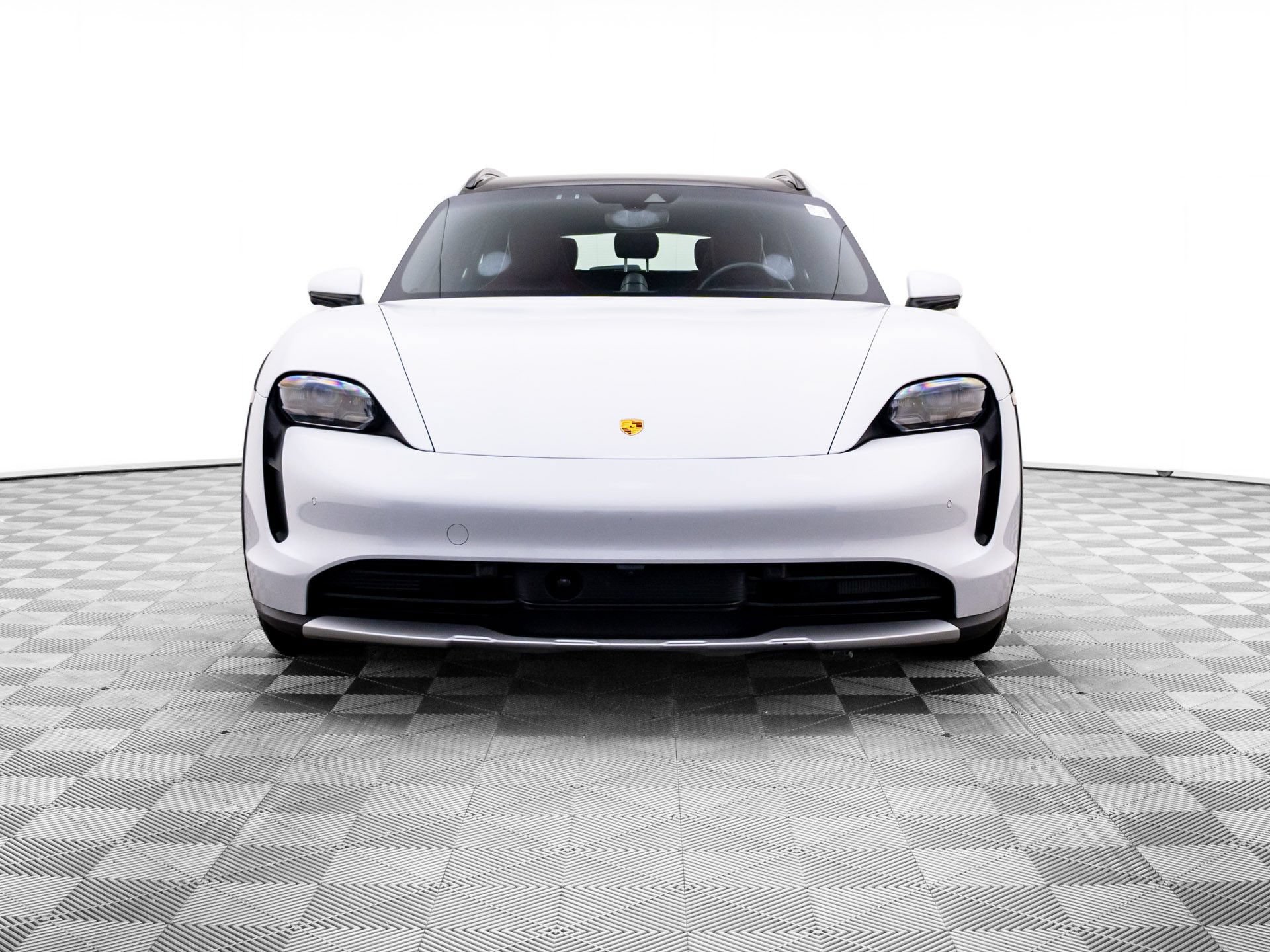 Certified 2023 Porsche Taycan 4 Cross Turismo AWD/4WD image 9