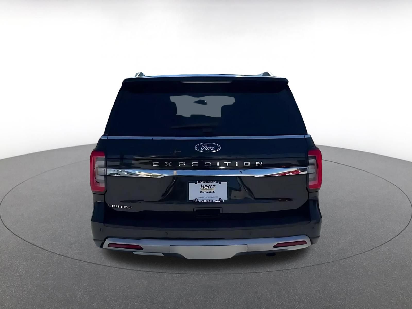 Used 2024 Ford Expedition Limited AWD/4WD image 12