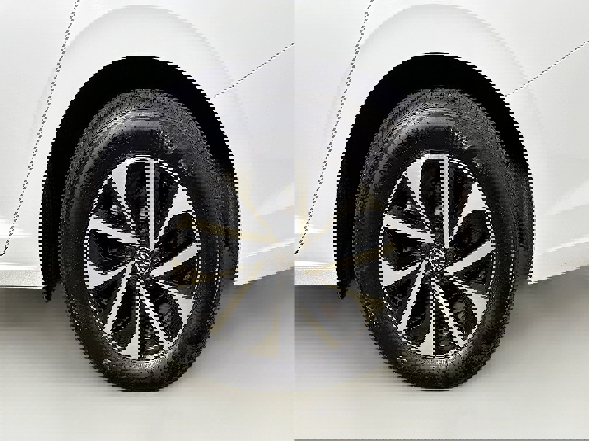 Used 2025 Volkswagen Jetta S image 27