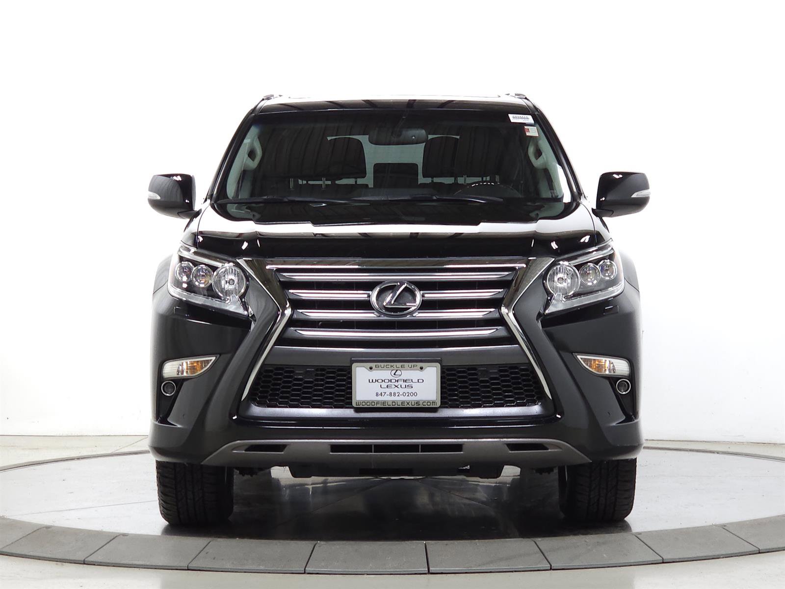 Used 2018 Lexus GX 460 Premium w/ Premium Package image 2