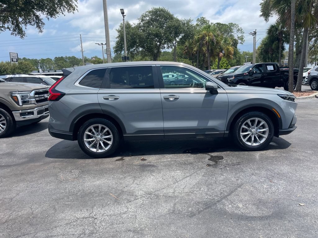 Used 2025 Honda CR-V EX image 7