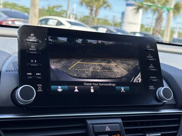 Used 2018 Honda Accord Touring image 29