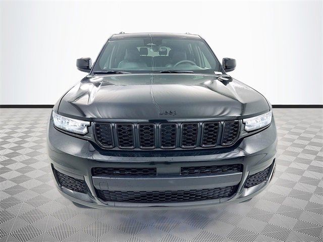 New 2025 Jeep Grand Cherokee L Altitude image 2