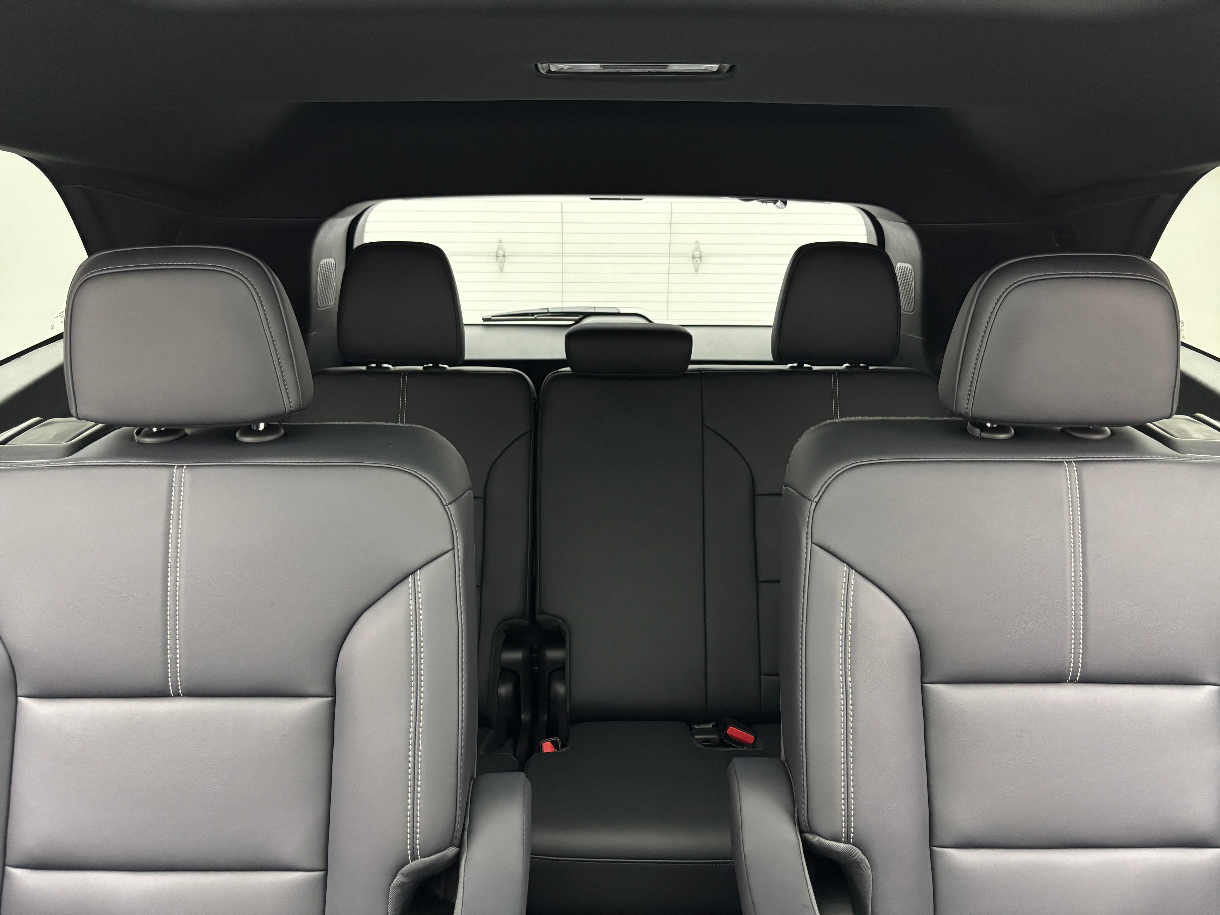 New 2026 GMC Acadia Elevation w/ Black Edition FWD image 41