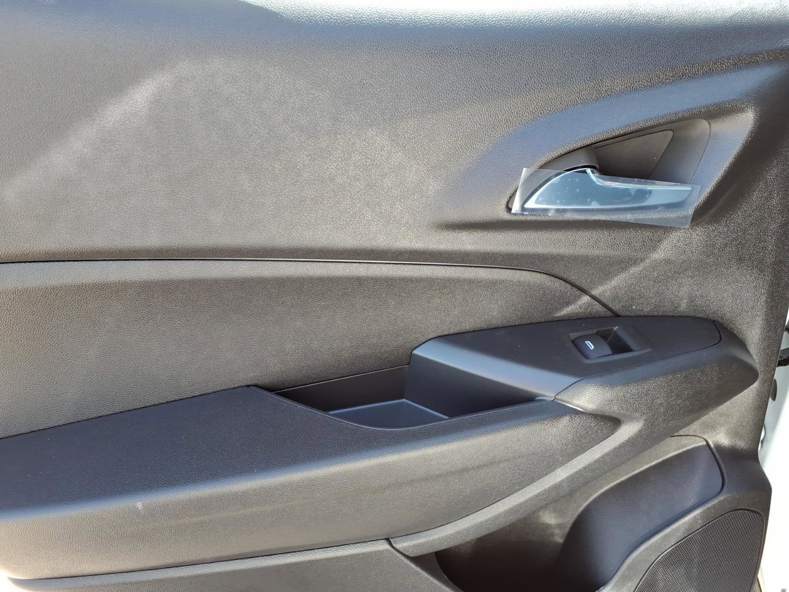 New 2026 Chevrolet Trax LT image 9