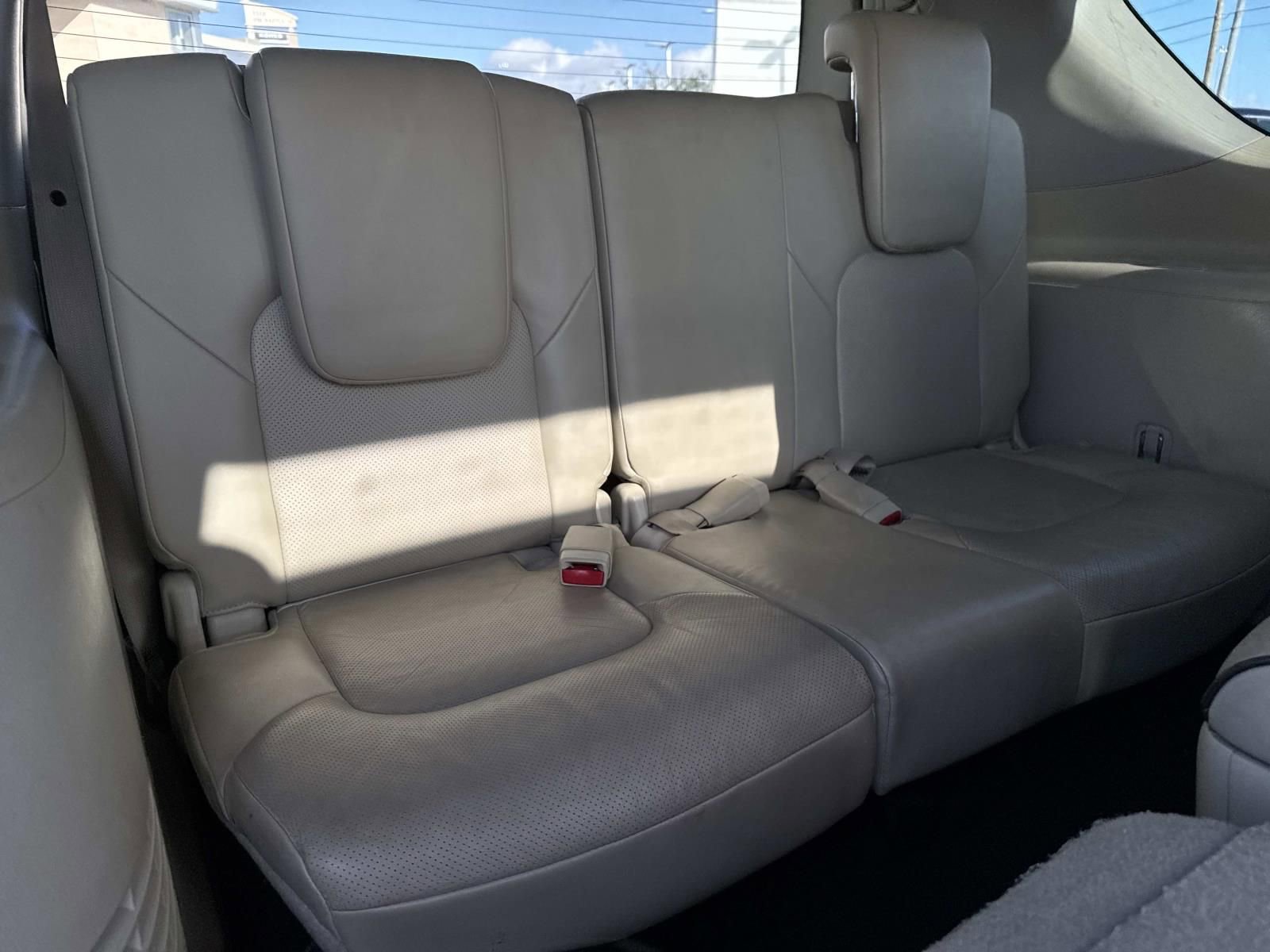 Used 2021 INFINITI QX80 Luxe w/ All-Season Package image 10