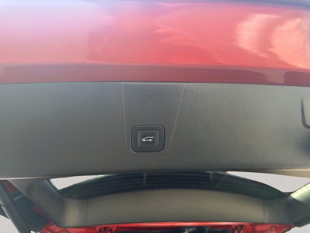 Used 2019 Chevrolet Traverse Premier w/ LPO, Floor Liner Package AWD/4WD image 29