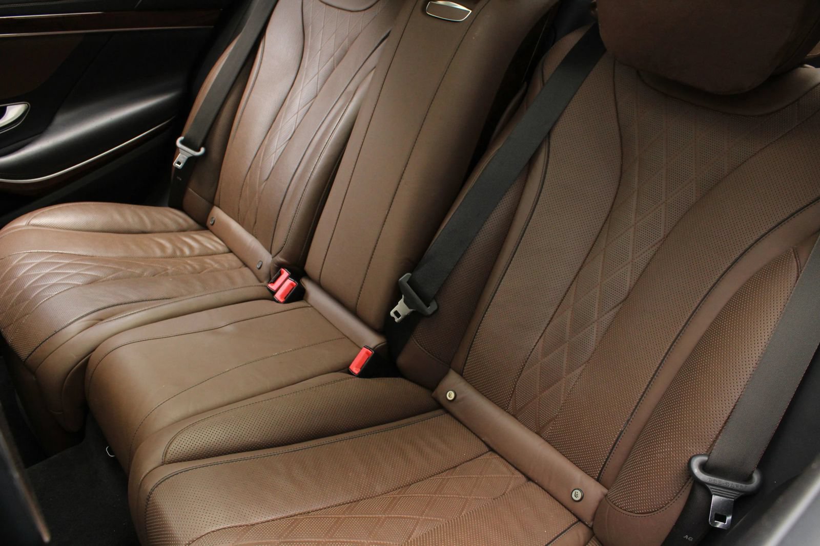 Used 2014 Mercedes-Benz S 550 Sedan image 20