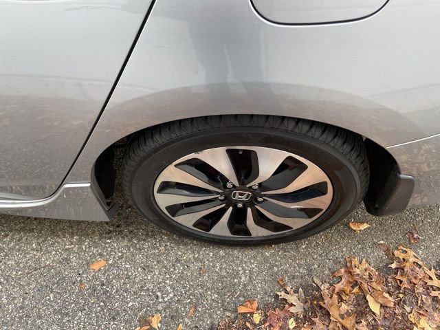 Used 2017 Honda Accord Touring image 10