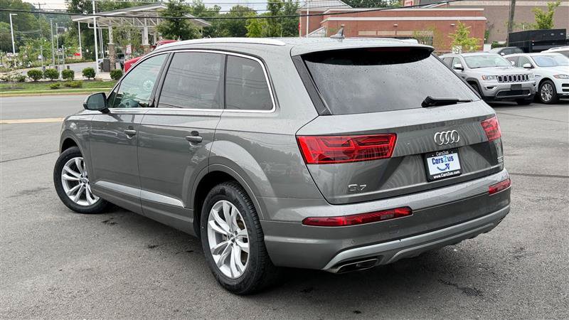 Used 2017 Audi Q7 3.0T Premium AWD/4WD image 4